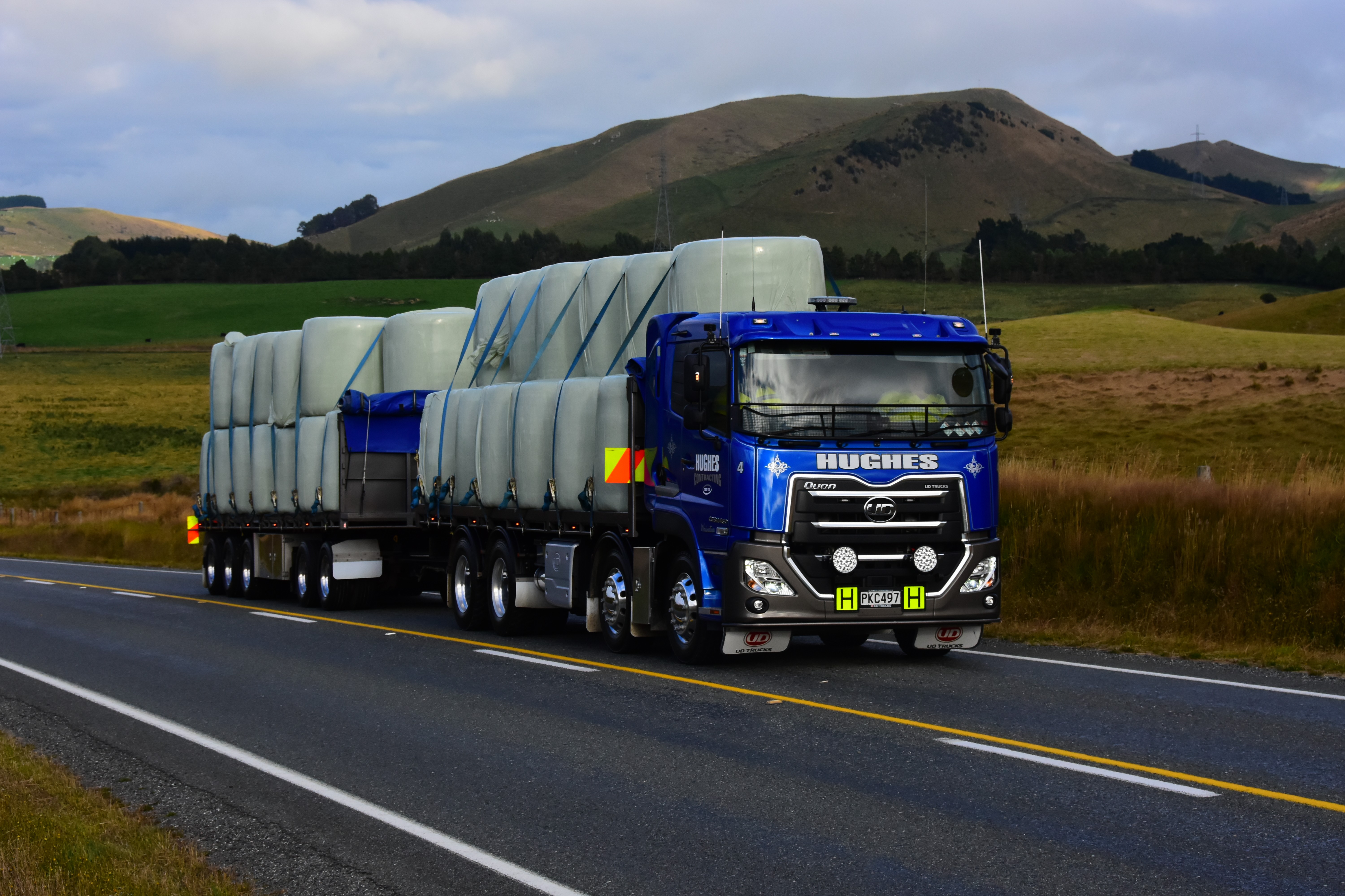 CG31-460 Quon  - NZ Trucking