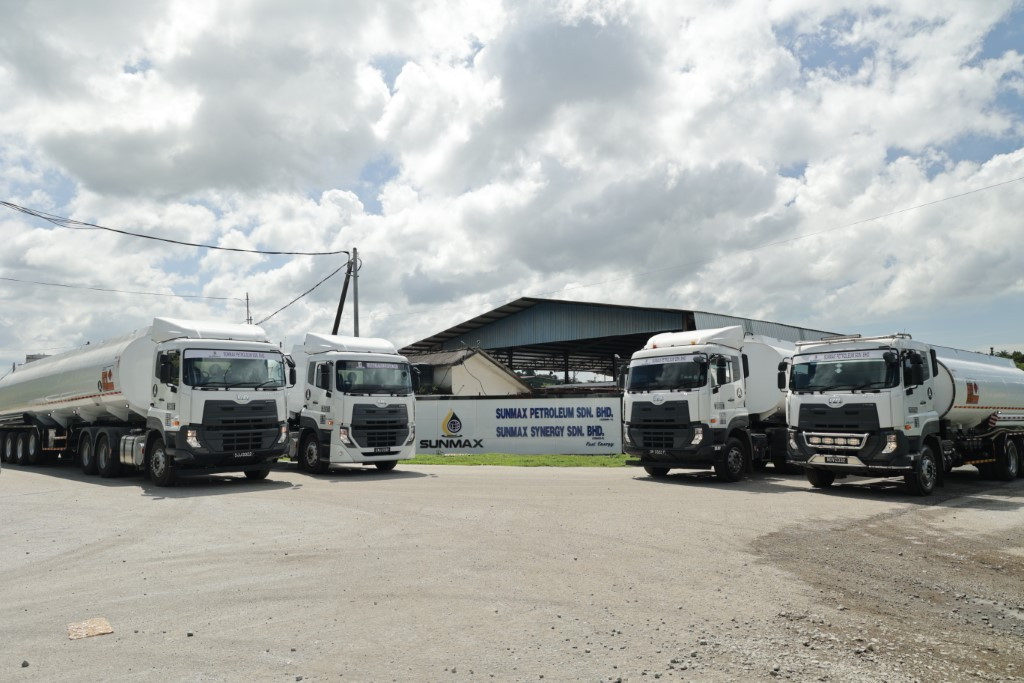 Sunmax and UD Trucks