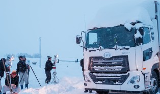 QUON-undergoes-extreme-cold-weather-road-test